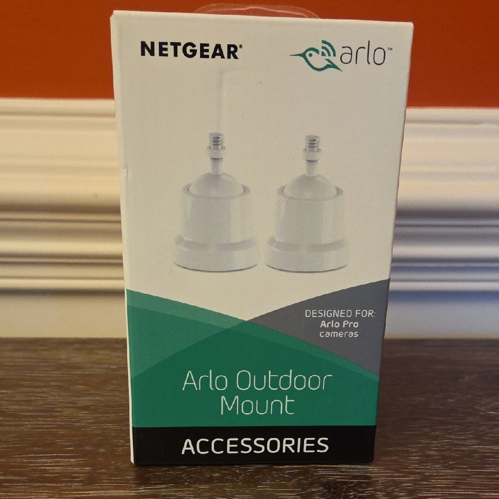 Brand New! Sealed! Netgear Arlo White Outdoor Mount (1 box 2 mounts included)